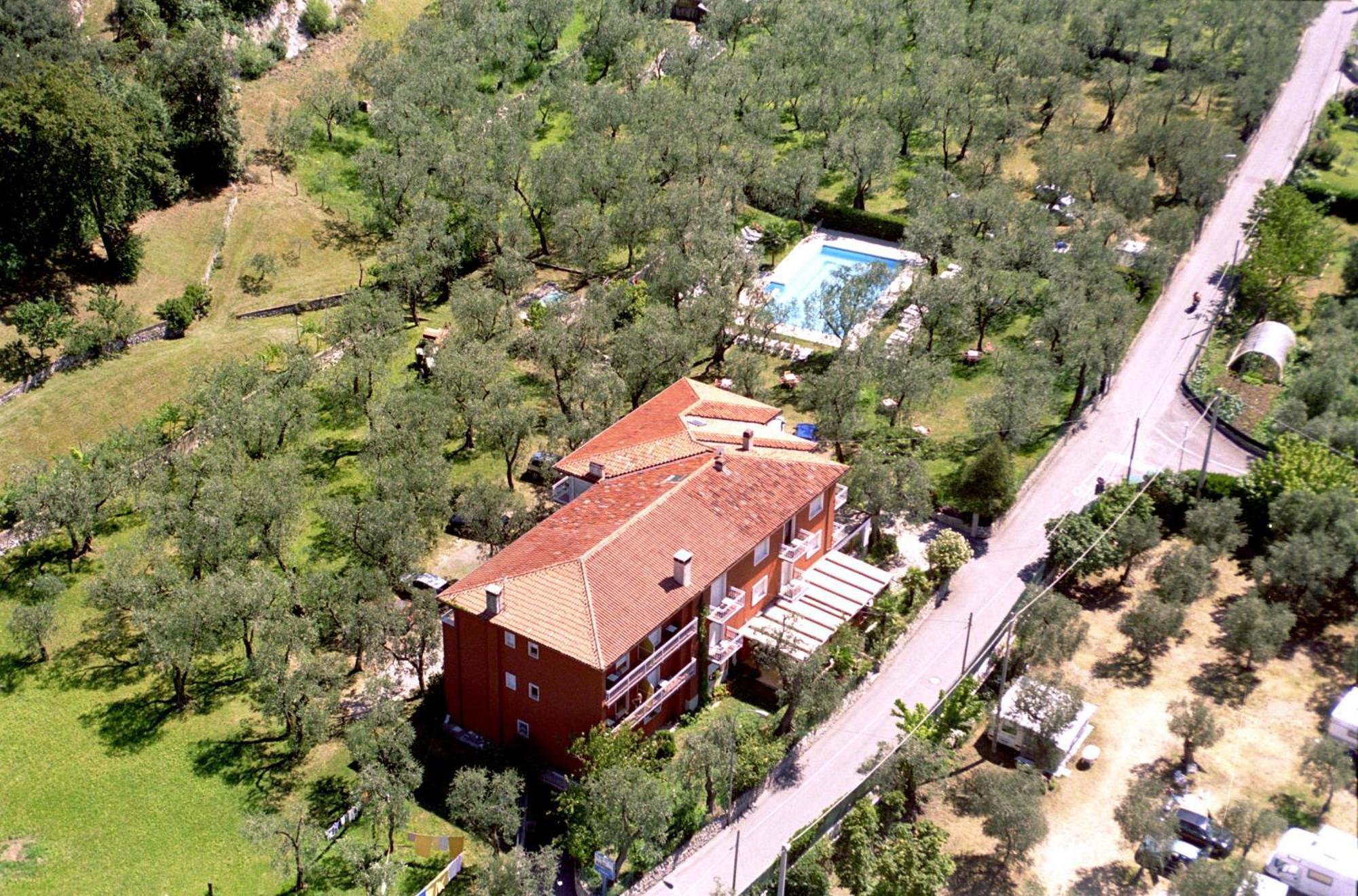 فندق Garni Casa Rabagno مالتشيزينيه المظهر الخارجي الصورة